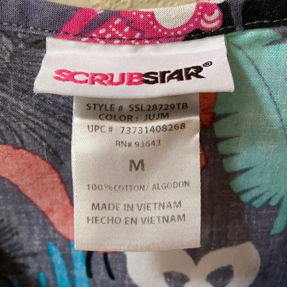ScrubStar Animal Print Scrub Top. Size Med - Picture 3 of 4